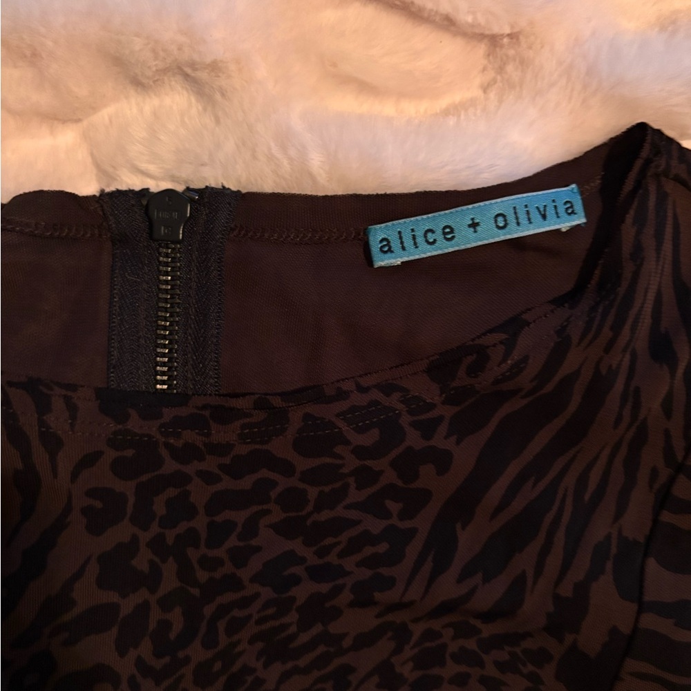 Alice + Olivia Black and Brown Long Sleeve Bodycon Dress - Picture 2 of 10